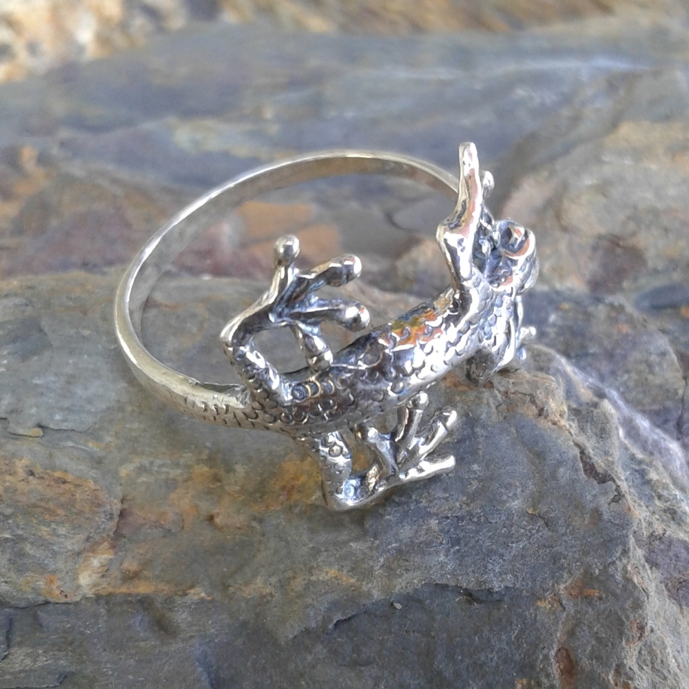 Sterling Silver Lizard Ring Size 9 - image 8